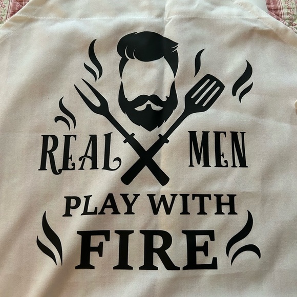 While Apron - real men play with fire- man cave- Father’s Day- Christmas - Picture 3 of 6